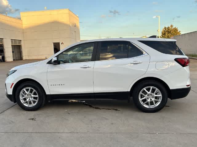 Used 2024 Chevrolet Equinox LT FWD image 3