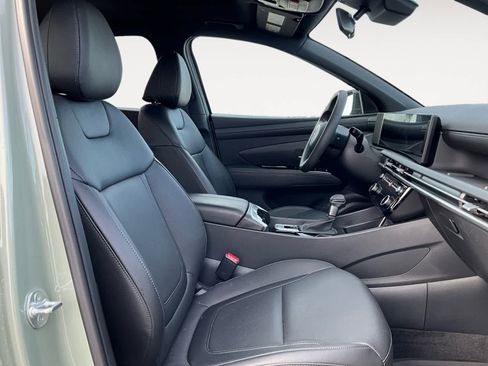 Used 2025 Hyundai Santa Cruz SEL image 14