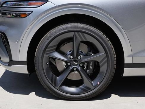 New 2026 Genesis GV70 3.5T Sport Prestige AWD/4WD image 9