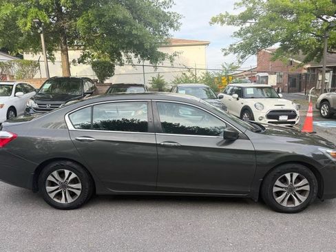 Used 2013 Honda Accord LX image 8