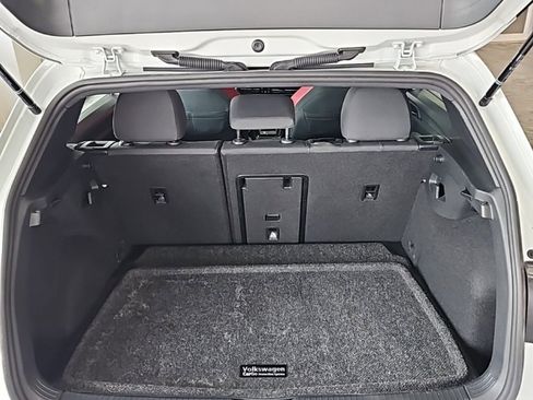 Used 2024 Volkswagen GTI SE image 19