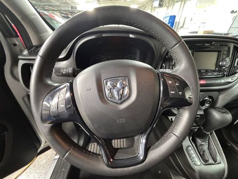 Used 2022 RAM ProMaster City Tradesman image 9