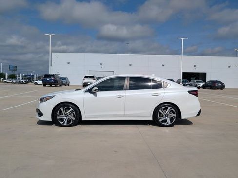 Used 2022 Subaru Legacy Limited AWD/4WD image 3