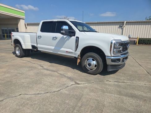 Used 2024 Ford F350 Lariat w/ Lariat Ultimate Package image 13