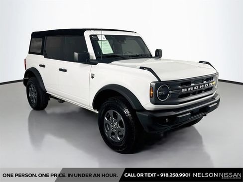 Used 2023 Ford Bronco Big Bend AWD/4WD image 3