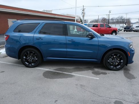 Used 2024 Dodge Durango R/T image 2