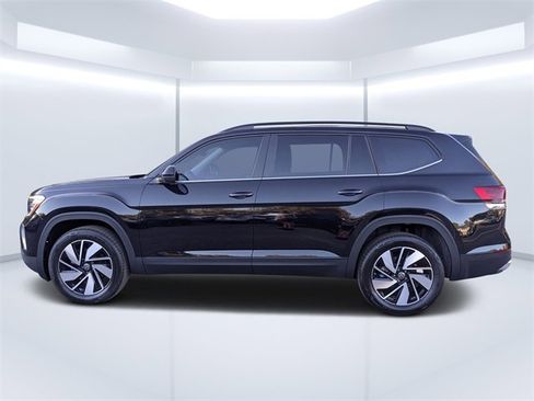 New 2026 Volkswagen Atlas SE image 6