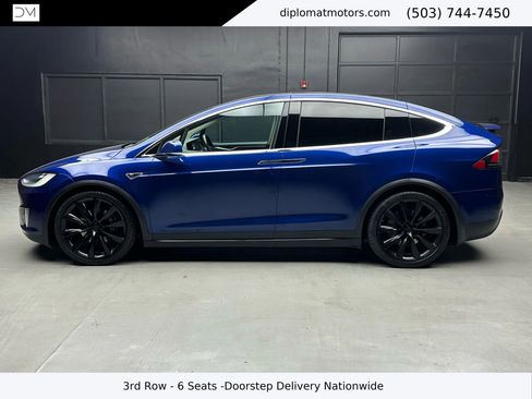Used 2016 Tesla Model X 75D image 4