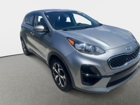 Used 2022 Kia Sportage LX FWD image 3