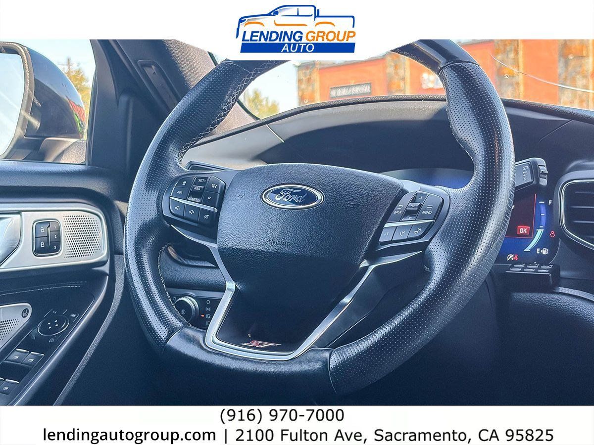 Used 2020 Ford Explorer ST w/ Premium Technology Package AWD/4WD image 14