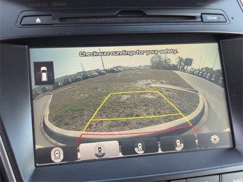 Used 2018 Hyundai Santa Fe Limited image 21