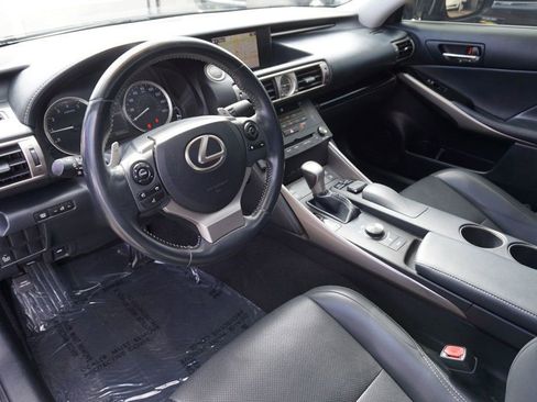 Used 2015 Lexus IS 250 w/ Navigation System Package image 16