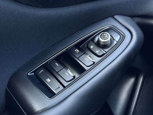 Used 2022 Subaru Legacy Premium image 8