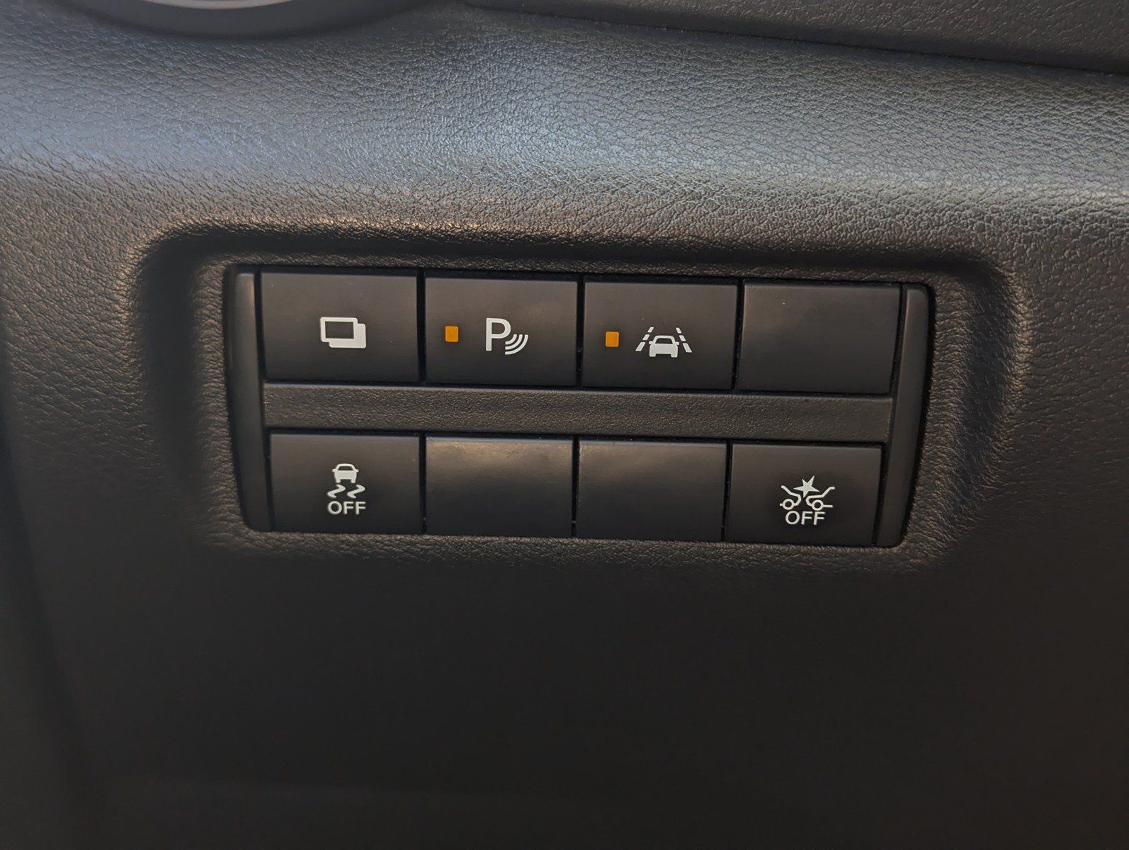 Used 2024 Nissan Versa S w/ Trunk Package FWD image 14