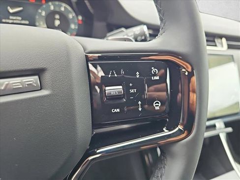 Certified 2026 Land Rover Range Rover Evoque S AWD/4WD image 19
