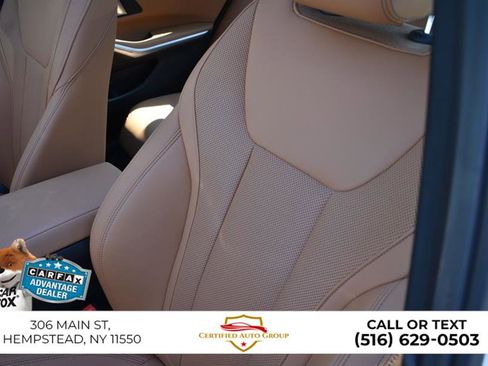 Used 2024 BMW 330i Sedan RWD image 11