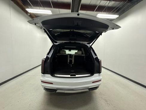 Used 2024 Cadillac XT6 Sport w/ Technology Package AWD/4WD image 24