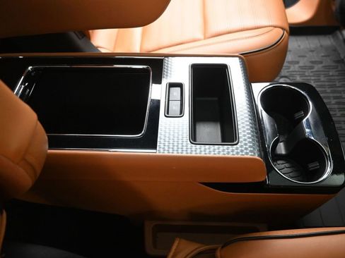 Used 2021 Lincoln Aviator Black Label w/ Dynamic Handling Package image 16