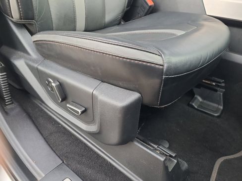 Used 2019 Ford F350 Platinum w/ Platinum Ultimate Package image 30