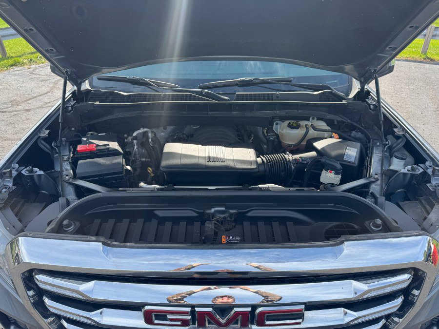 Used 2019 GMC Sierra 1500 SLE w/ X31 Off-Road Package AWD/4WD image 23