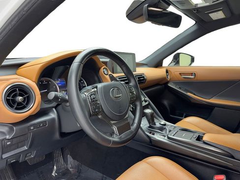 Used 2023 Lexus IS 300 w/ Comfort Package image 18