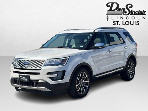Used 2017 Ford Explorer Platinum AWD/4WD image 7