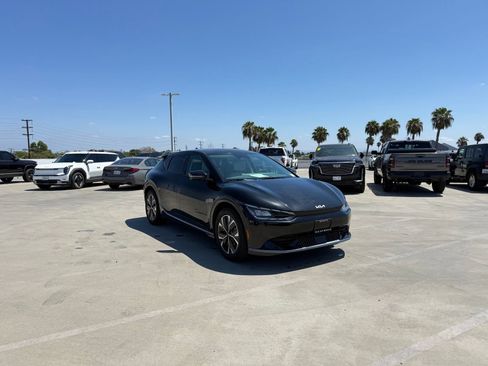 Used 2024 Kia EV6 Wind w/ Wind Technology Package RWD image 4