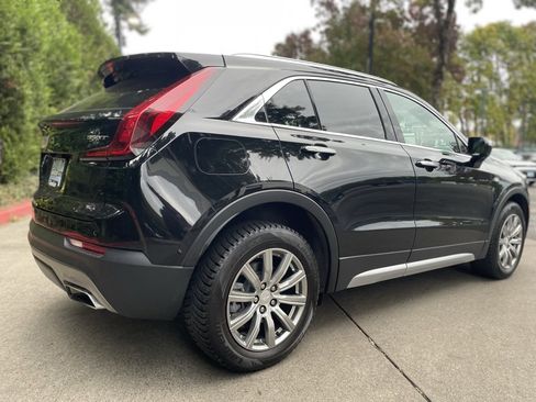 Used 2020 Cadillac XT4 Premium Luxury image 4