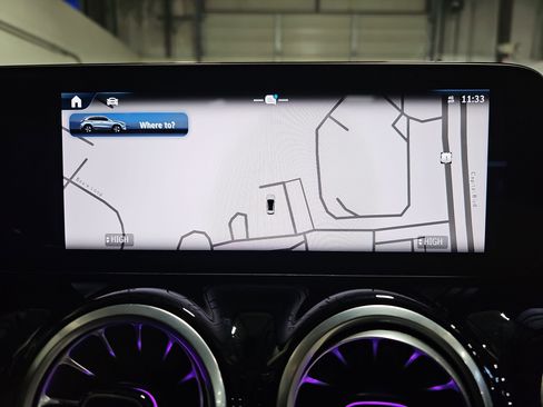 Certified 2025 Mercedes-Benz GLA 250 image 24