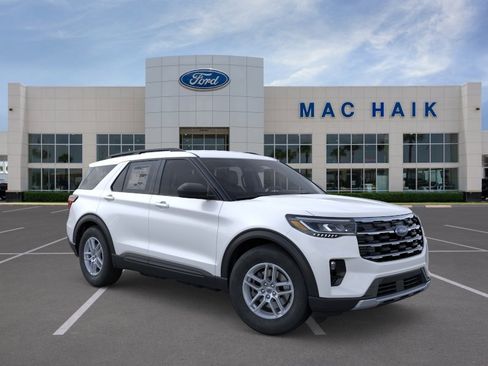 New 2026 Ford Explorer Active w/ Active Comfort Package RWD image 7
