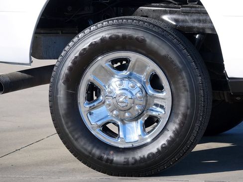Used 2024 RAM 2500 Tradesman AWD/4WD image 18
