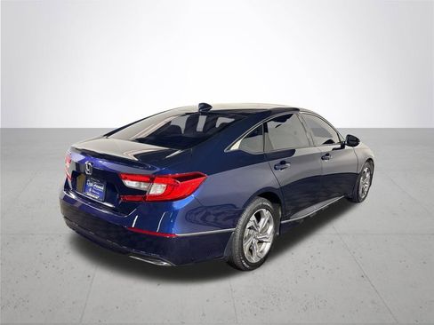 Used 2018 Honda Accord EX-L image 6