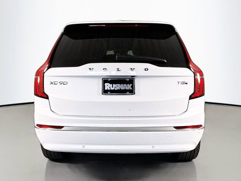 New 2026 Volvo XC90 T8 Plus w/ Protection Package AWD/4WD image 6