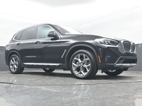 Used 2023 BMW X3 xDrive30i w/ Convenience Package image 29