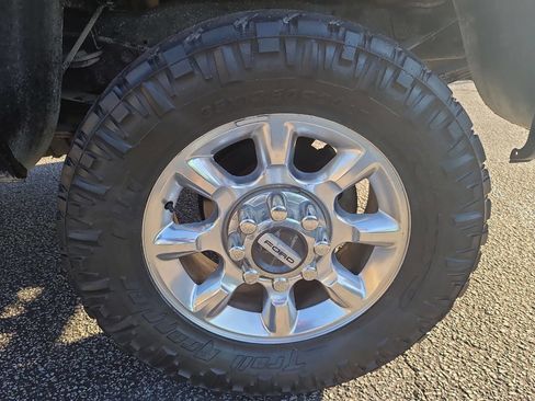 Used 2005 Ford F250 Lariat image 10