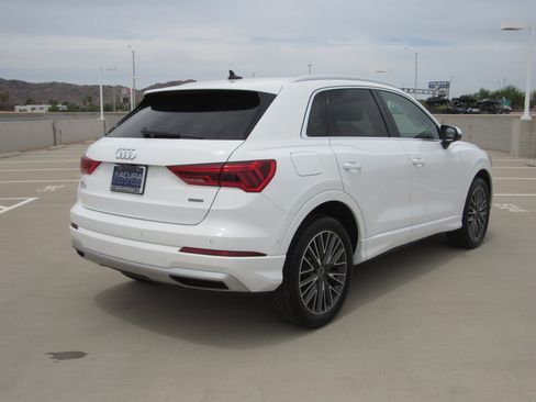 Used 2021 Audi Q3 2.0T Premium Plus w/ Premium Plus Package AWD/4WD image 5