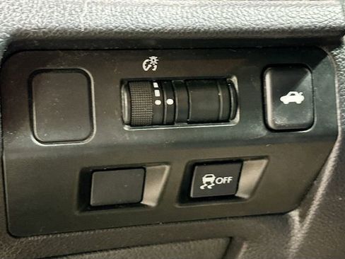 Used 2018 Subaru WRX AWD/4WD image 12