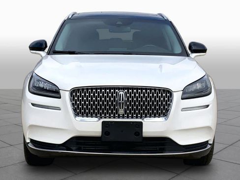 Used 2022 Lincoln Corsair AWD w/ Premium Package image 4