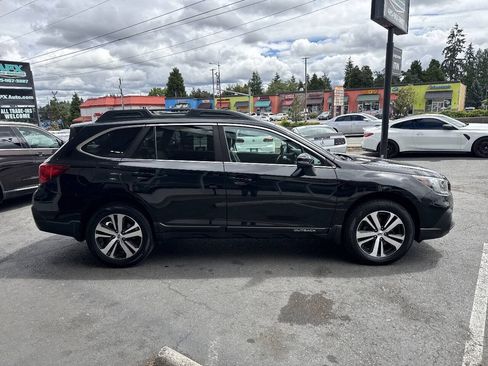 Used 2018 Subaru Outback 2.5i Limited w/ Popular Package #2 AWD/4WD image 10