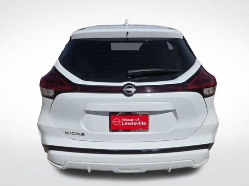 Used 2025 Nissan Kicks Play S FWD image 4