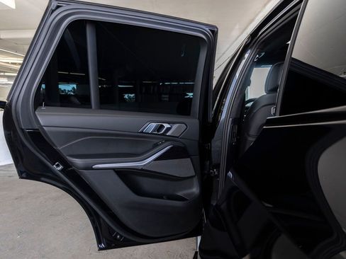 Certified 2024 BMW X5 sDrive40i w/ M Sport Package image 21