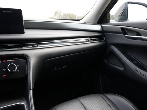 Certified 2024 INFINITI QX60 Luxe image 8