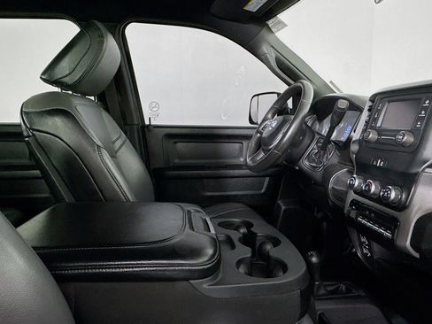 Used 2022 RAM 2500 Tradesman w/ Chrome Appearance Group image 27