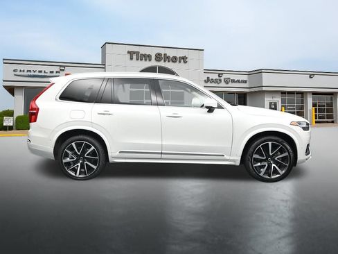 Used 2024 Volvo XC90 B6 Ultimate AWD/4WD image 6