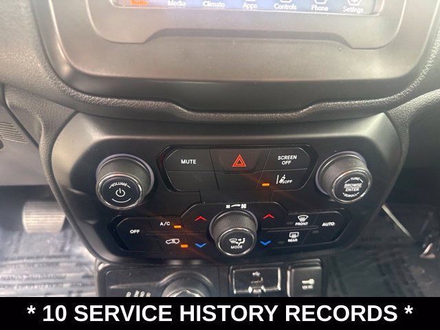 Used 2021 Jeep Renegade Latitude w/ Convenience Group AWD/4WD image 26