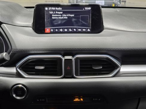 Used 2017 MAZDA CX-5 Touring image 25