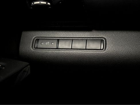 Used 2023 Nissan Pathfinder S AWD/4WD image 14