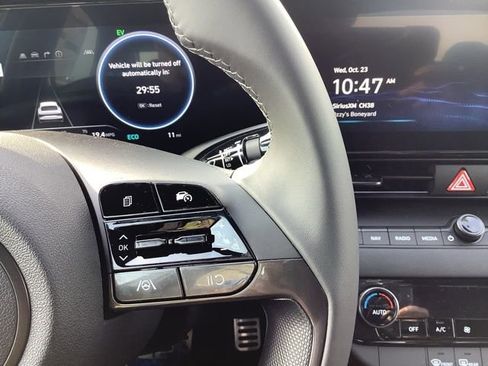 Certified 2025 Hyundai Elantra SEL w/ Cargo Package image 29