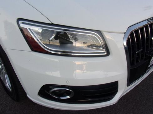 Used 2015 Audi Q5 2.0T Premium Plus w/ Technology Package AWD/4WD image 18