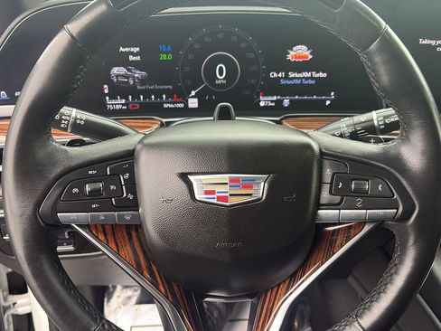Used 2023 Cadillac Escalade Premium Luxury w/ Performance Package AWD/4WD image 24